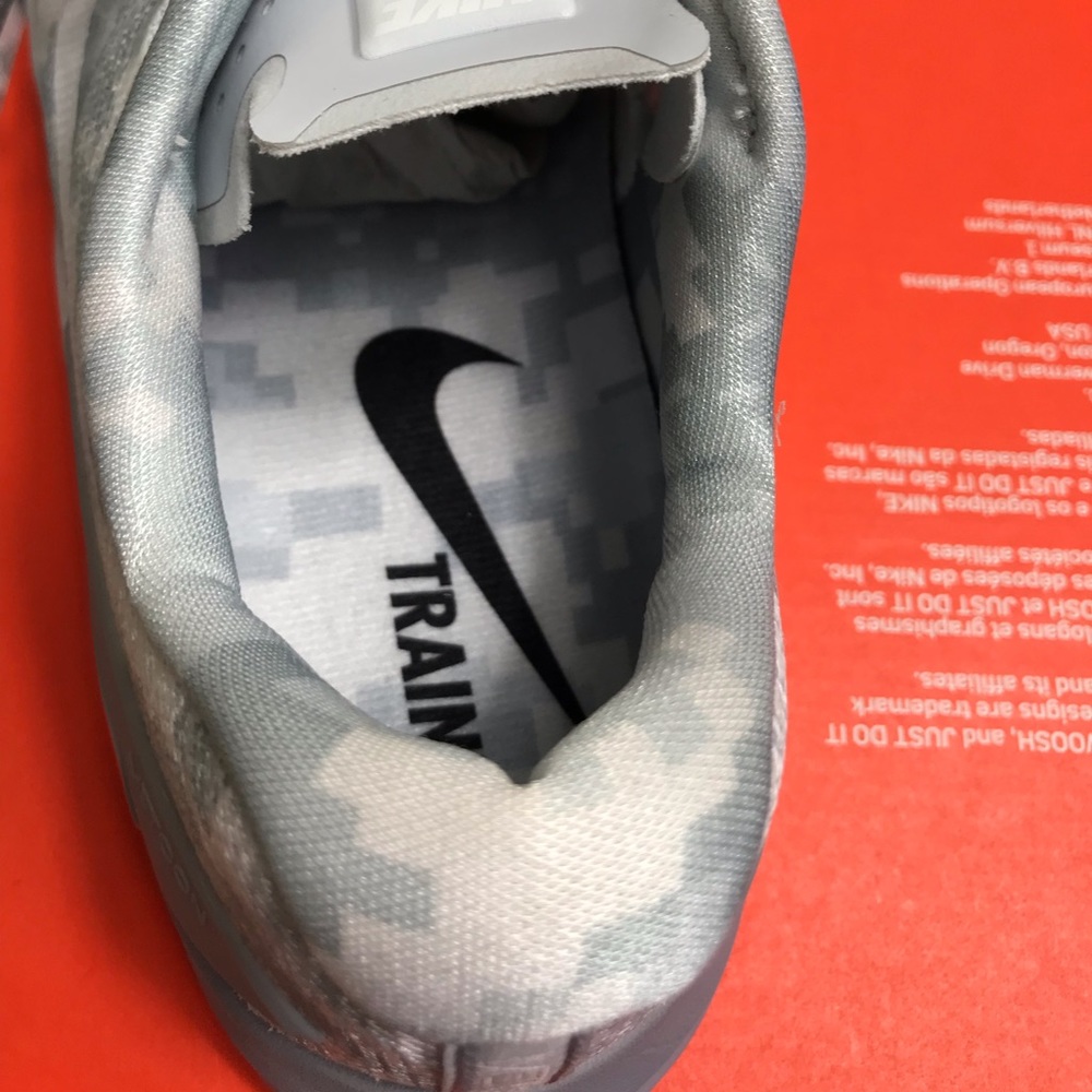 NWT Nike Metcon 3 AMP Wolf Grey W AUTHENTIC - Picture 7 of 7